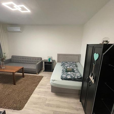 Apartman Sabo Komenskeho コシツェ エクステリア 写真
